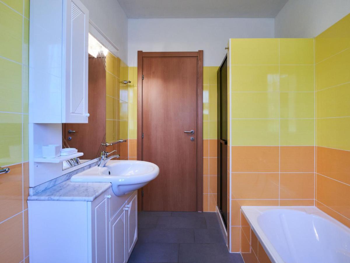 Apartment Aurora - Dma330 By Interhome Vercana Luaran gambar